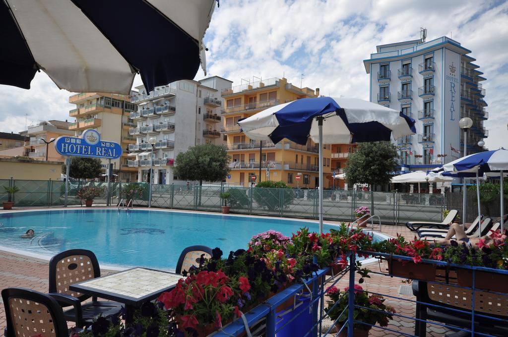 Hotel Real Сотомарина Екстериор снимка