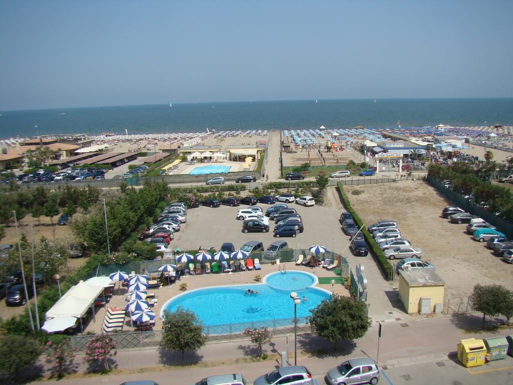 Hotel Real Сотомарина Екстериор снимка