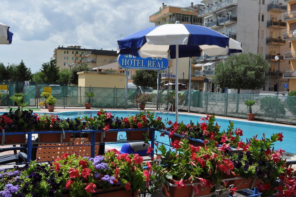 Hotel Real Сотомарина Екстериор снимка