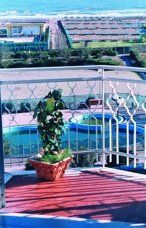 Hotel Real Сотомарина Екстериор снимка