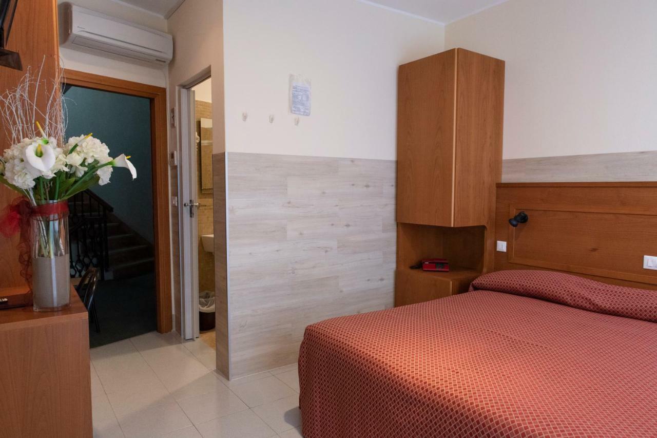 Hotel Real Сотомарина Екстериор снимка
